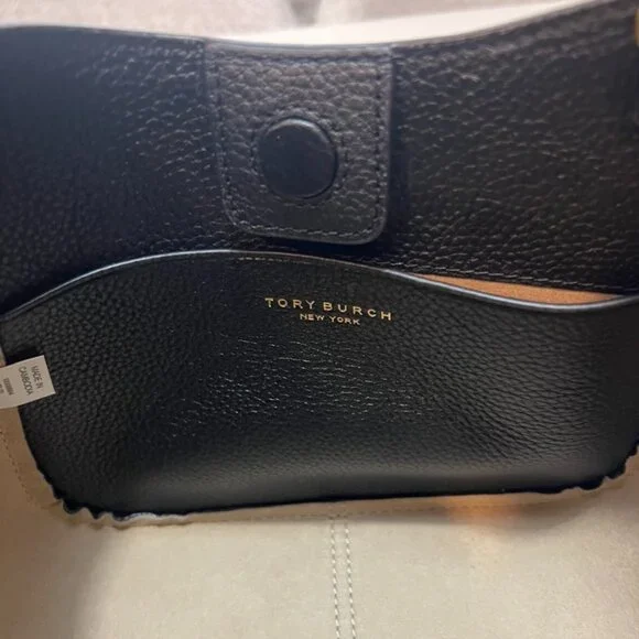 Tory Burch Small Thea Bucket Bag Crossbody In Black - Picture 8 of 9